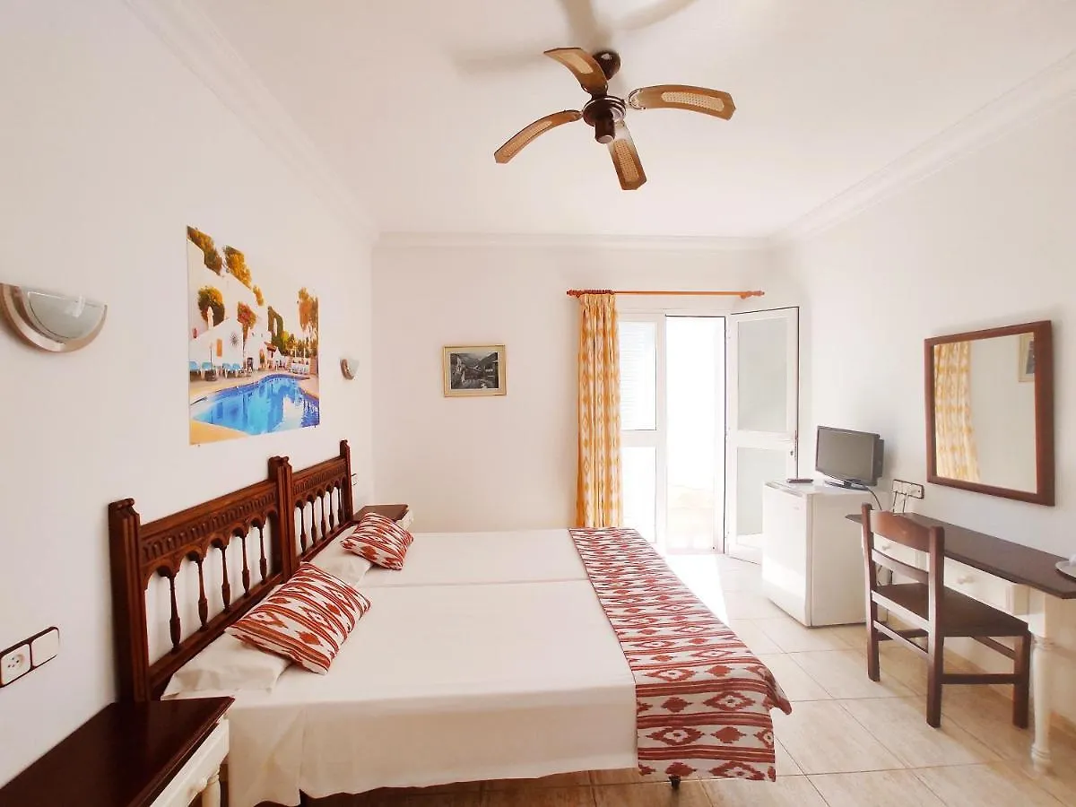 Гостевой дом Villa Columbus Family Boutique Hotel Пегера