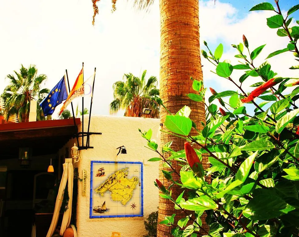 Гостевой дом Villa Columbus Family Boutique Hotel Пегера